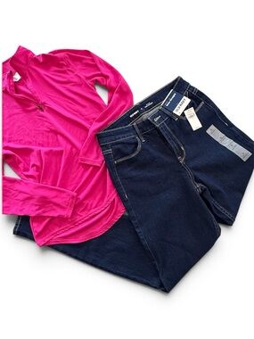 NWT Old Navy Dark Wash Women’s Jeans High Rise WOW Straight Style